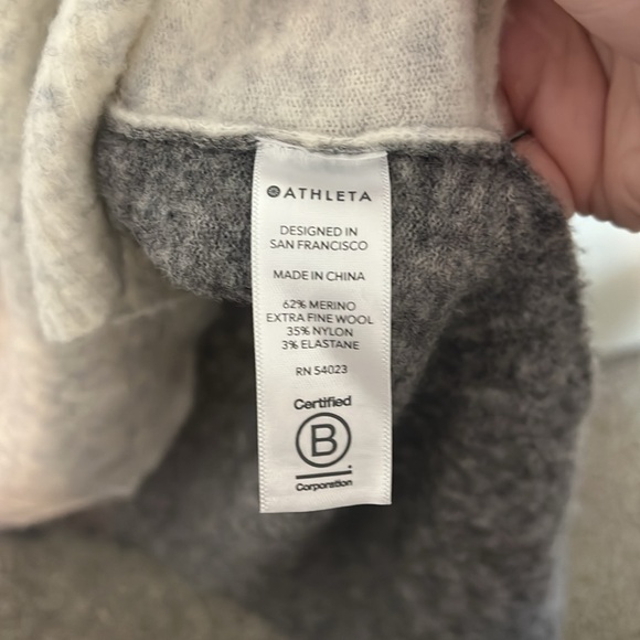 Athleta Wool Blend Cream/Gray ColorBlock Turtleneck Sweater S - Picture 3 of 4